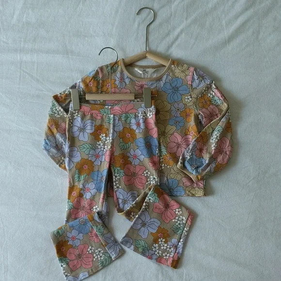 Matching set - Picture 5 of 13